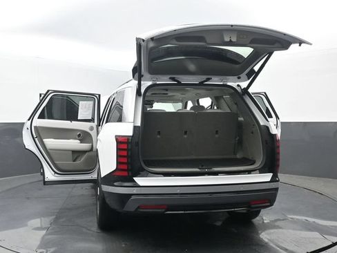 Used 2026 Hyundai Palisade Limited AWD/4WD image 36