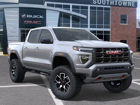 New 2026 GMC Canyon AT4X image 31