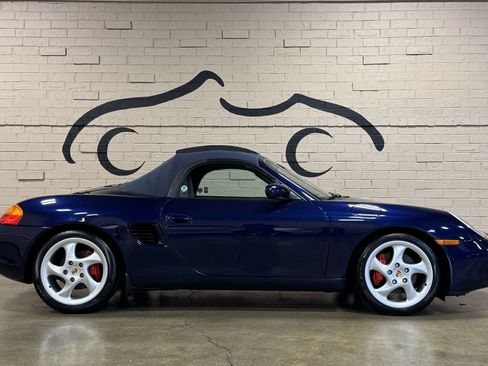 Used 2001 Porsche Boxster S RWD image 4