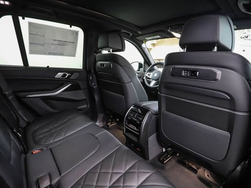 New 2026 BMW X5 xDrive50e image 26