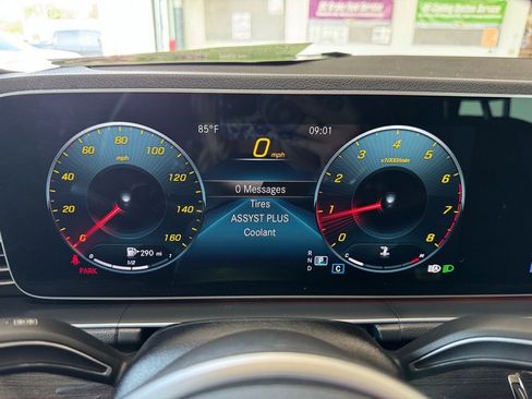 Used 2021 Mercedes-Benz GLE 350 4MATIC image 30