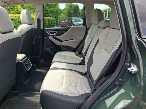 Certified 2024 Subaru Forester Premium AWD/4WD image 10