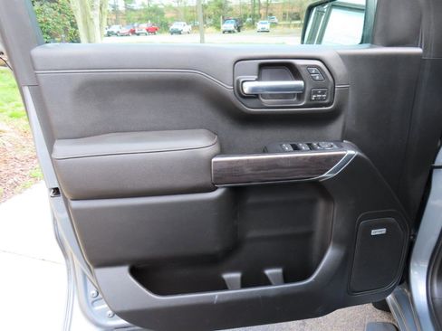 Used 2019 Chevrolet Silverado 1500 LTZ w/ LTZ Plus Package image 17