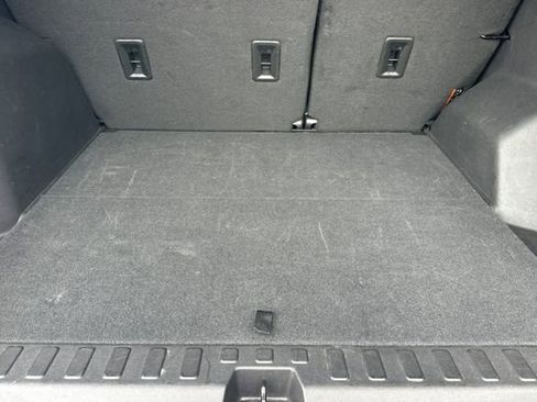 Used 2024 Chevrolet Equinox LT image 17