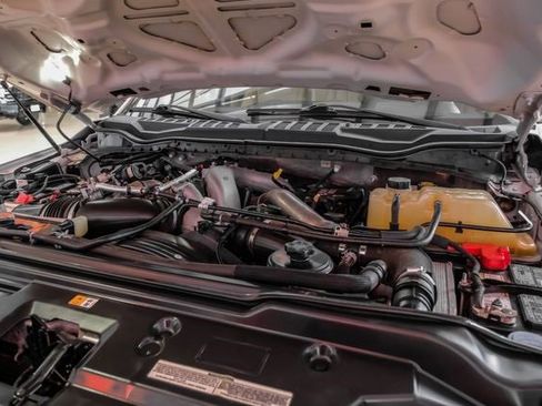 Used 2020 Ford F350 Lariat w/ Lariat Ultimate Package image 45