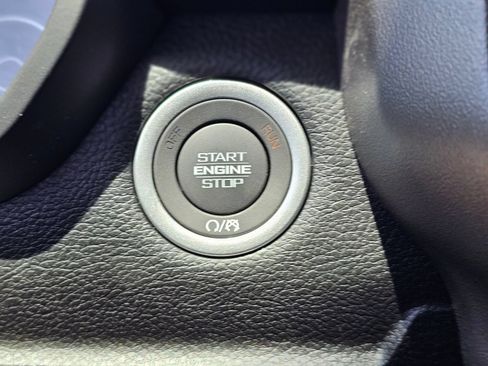 New 2026 RAM 1500 Express AWD/4WD image 14