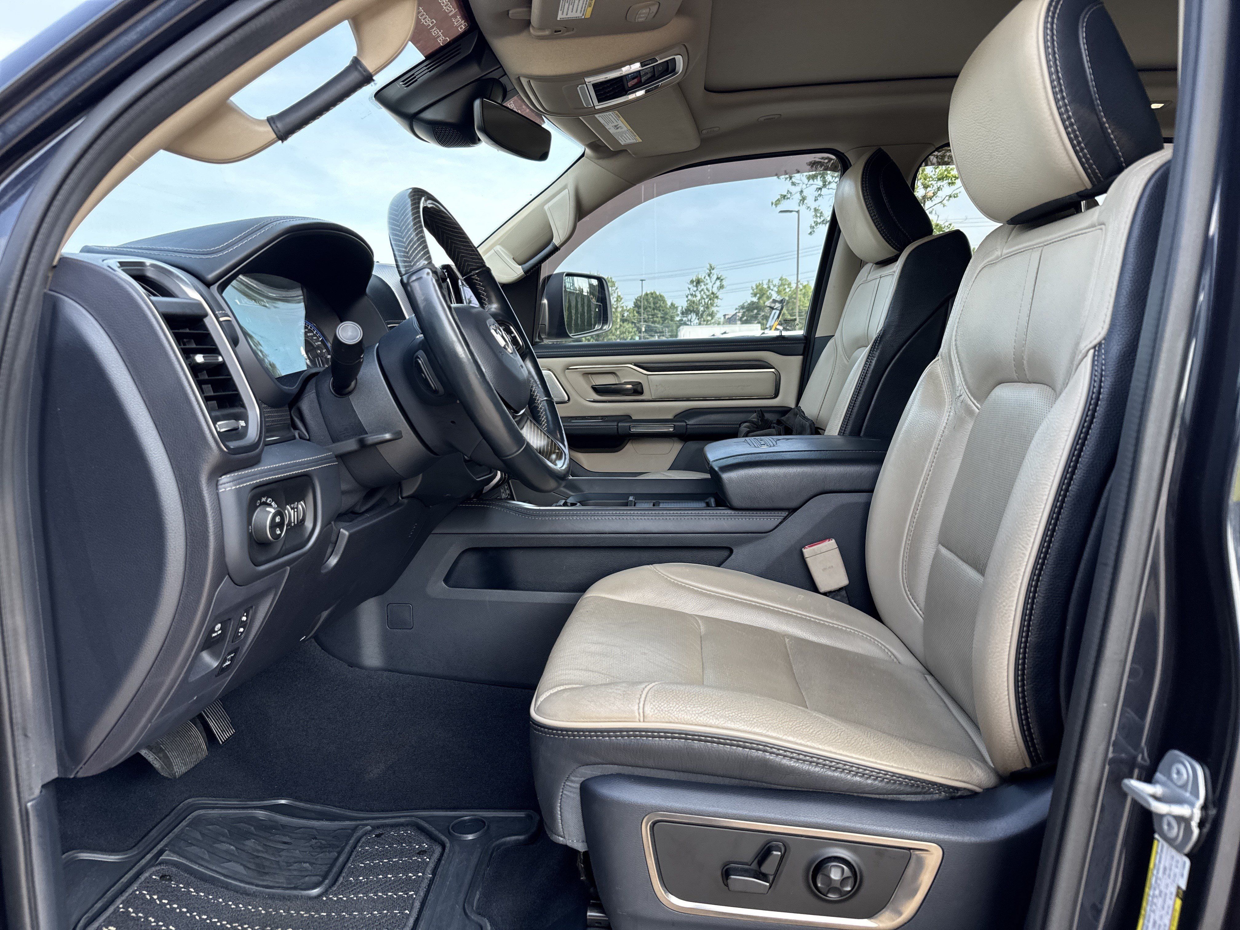 Used 2019 RAM 1500 Limited AWD/4WD image 15
