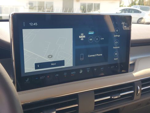Certified 2024 Lincoln Corsair AWD image 16
