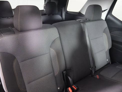 Used 2021 Chevrolet Traverse LS w/ LPO, Floor Liner Package image 29