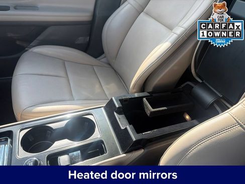 Used 2022 Lincoln Corsair AWD w/ Premium Package image 27