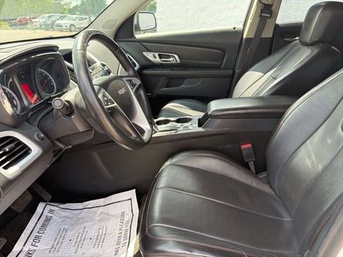 Used 2017 GMC Terrain SLT w/ Driver Alert Package I AWD/4WD image 13