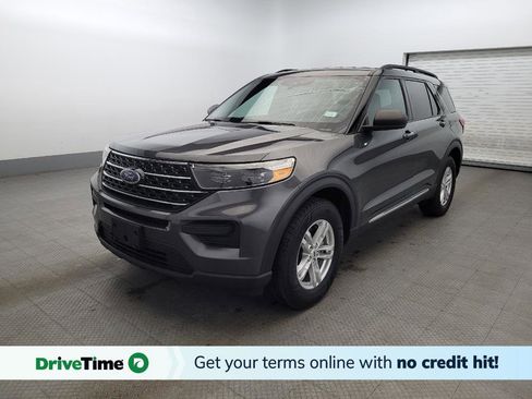 Used 2020 Ford Explorer XLT image 1