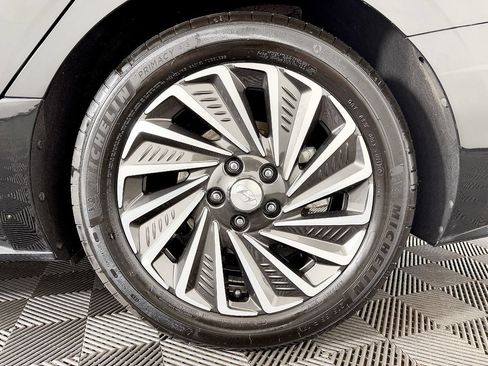 Used 2022 Hyundai Sonata Limited FWD image 22