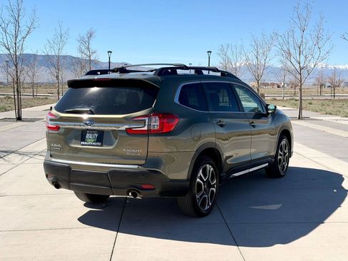 Used 2023 Subaru Ascent Limited image 6