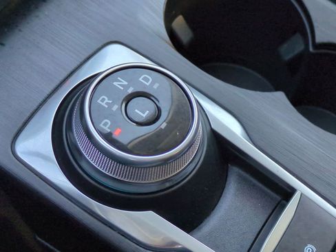 Certified 2022 Ford Escape SE w/ Cold Weather Package image 30