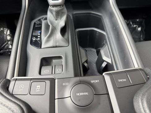 Used 2024 Toyota Grand Highlander Limited image 22