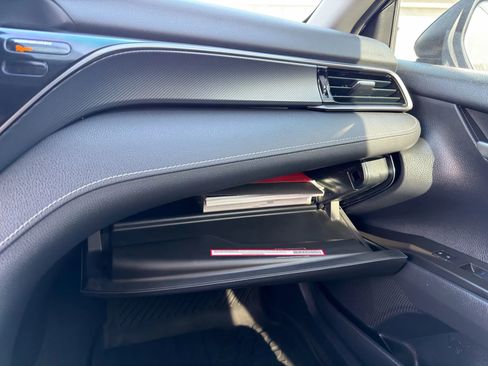 Used 2023 Toyota Camry SE image 33