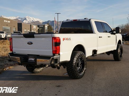 Used 2023 Ford F350 XLT image 11