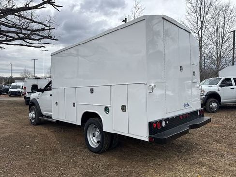 New 2024 RAM 4500 Tradesman image 11