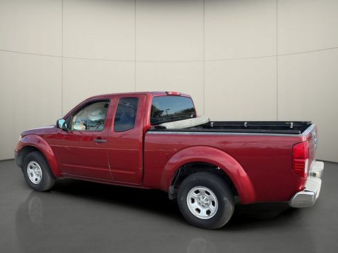 Used 2015 Nissan Frontier S RWD image 5