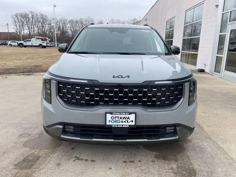 New 2026 Kia Carnival SX image 3