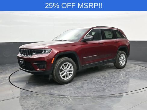 New 2025 Jeep Grand Cherokee Laredo X w/ Luxury Tech Group I AWD/4WD image 3