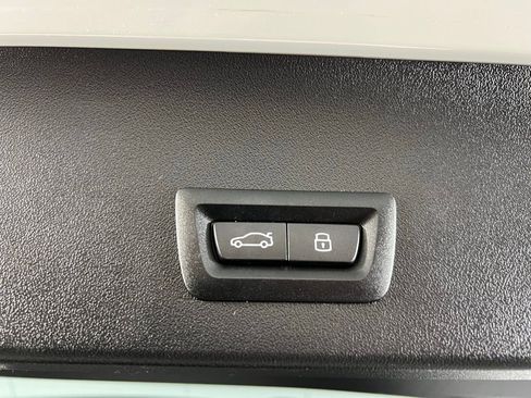 Used 2025 BMW X3 xDrive30i w/ M Sport Package image 28