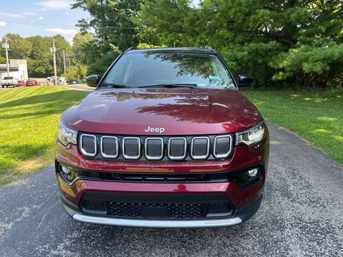 Used 2022 Jeep Compass Limited AWD/4WD image 8