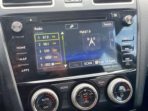 Used 2018 Subaru Forester 2.5i Touring image 28