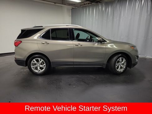 Used 2018 Chevrolet Equinox LT FWD image 10