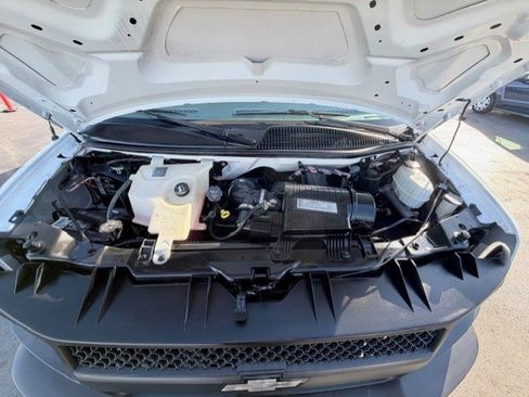 Used 2007 Chevrolet Express 2500 Extended image 18