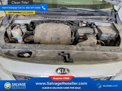 Used 2019 Kia Sedona LX FWD image 16