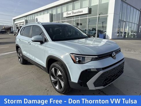 New 2026 Volkswagen Taos SE AWD/4WD image 1
