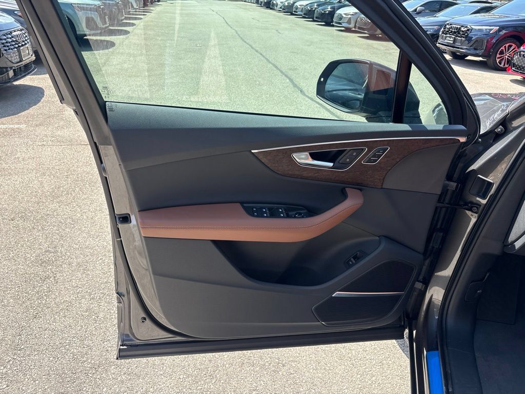 New 2026 Audi Q7 2.0T Premium Plus AWD/4WD image 10