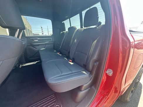 Used 2022 RAM 1500 Big Horn AWD/4WD image 23