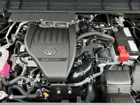 Used 2025 Toyota Highlander XSE AWD/4WD image 34