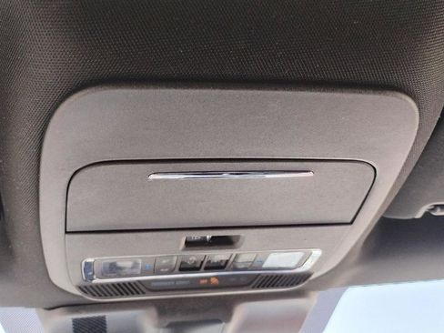 Used 2021 Ford F150 Lariat w/ Equipment Group 502A High AWD/4WD image 28