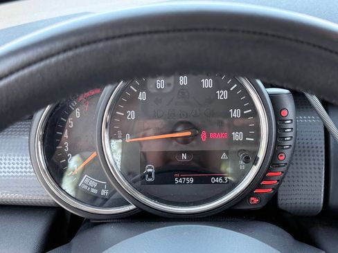 Used 2016 MINI Cooper 2-Door Hardtop FWD image 11