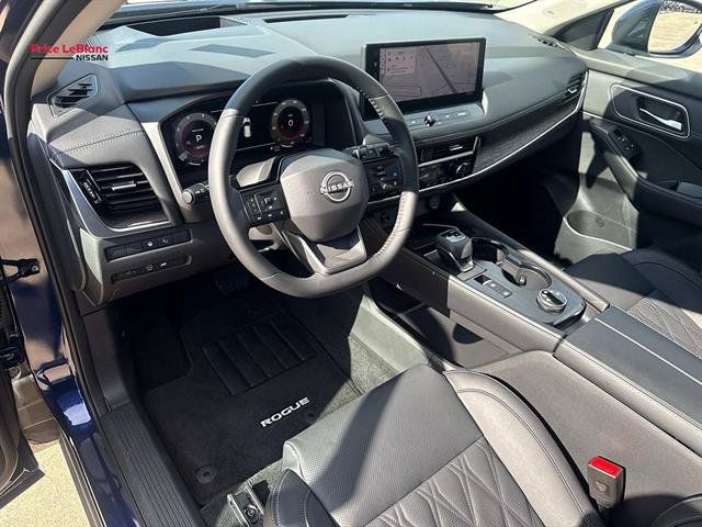 Used 2026 Nissan Rogue Platinum w/ Platinum Premium Package AWD/4WD image 17
