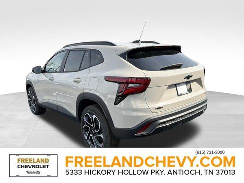 New 2026 Chevrolet Trax RS image 5