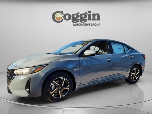 New 2025 Nissan Sentra SV image 1