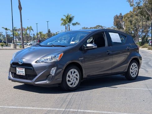 Used 2016 Toyota Prius C Two w/ Preferred Accessory Package image 10
