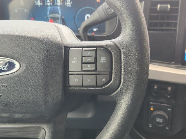 Used 2024 Ford F250 XLT w/ Black Appearance Package AWD/4WD image 29