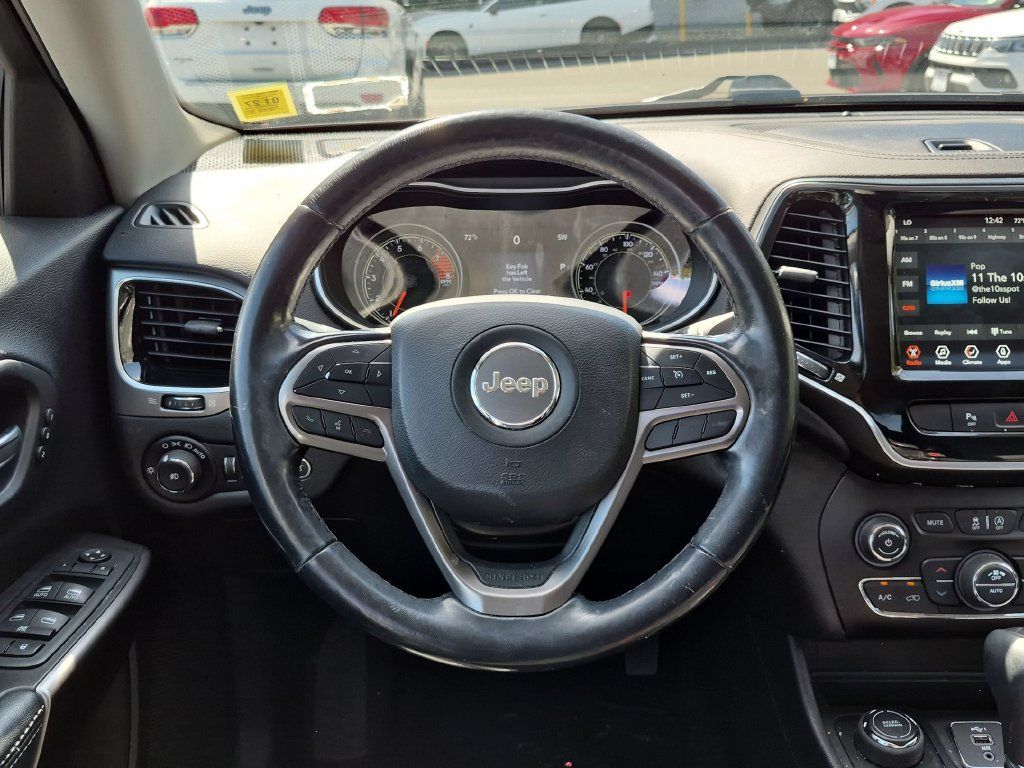 Used 2020 Jeep Cherokee Limited AWD/4WD image 13