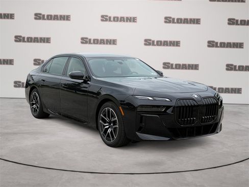 New 2025 BMW 760i xDrive image 7