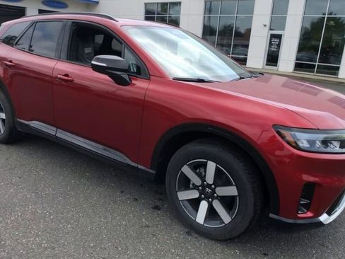 New 2026 Honda Prologue Touring image 2