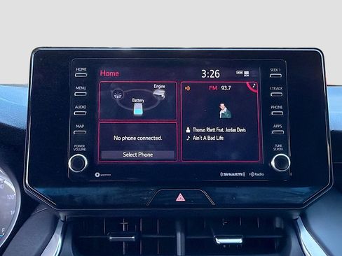 Used 2022 Toyota Venza XLE image 27