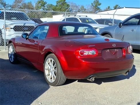 Used 2011 MAZDA MX-5 Miata Grand Touring w/ Premium Pkg image 8