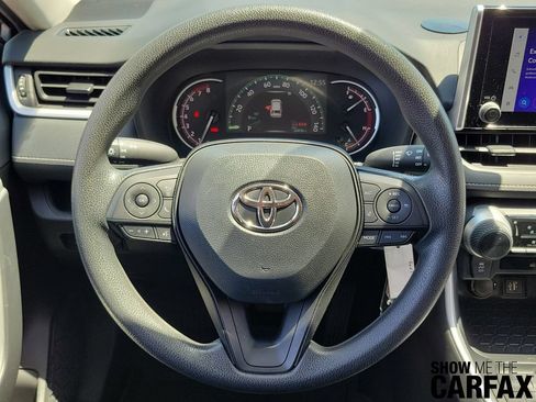 Used 2024 Toyota RAV4 LE AWD/4WD image 22