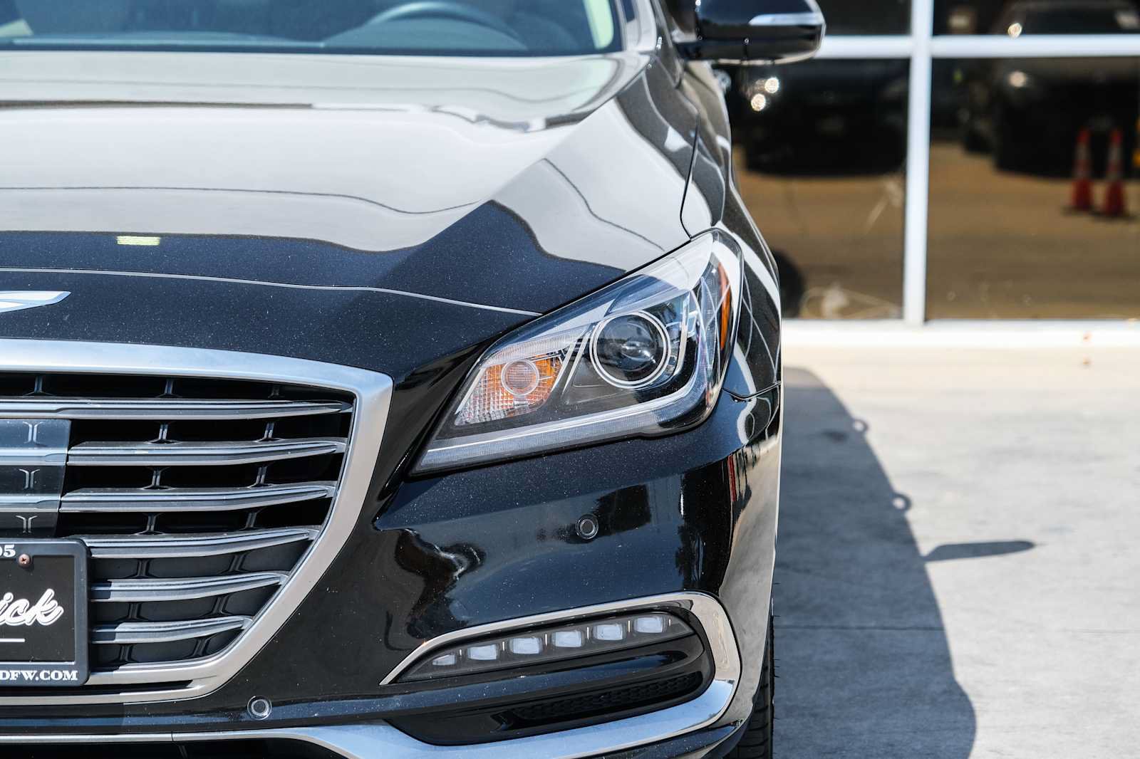 Used 2018 Genesis G80 3.8 w/ Option Group 02 RWD image 5